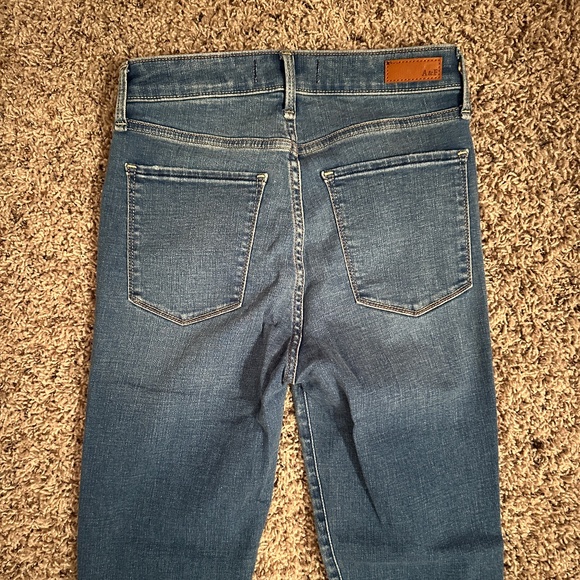 Abercrombie & Fitch High Rise Super Skinny Ankle Jeans Medium Wash Size 27 Short - Picture 6 of 7